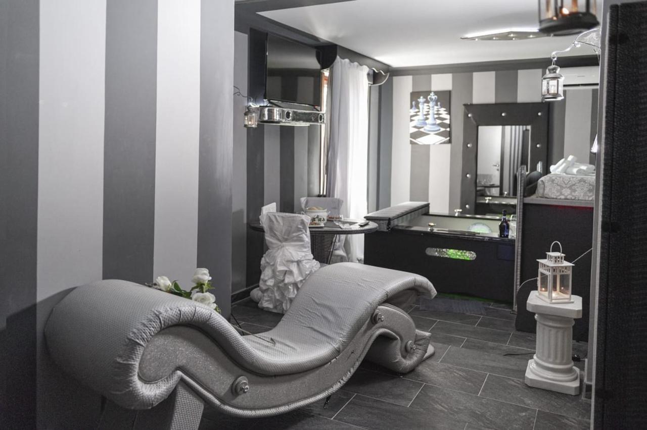 Boutique Roma D'Autore - Il Nido D'Amore Bed & Breakfast 5*