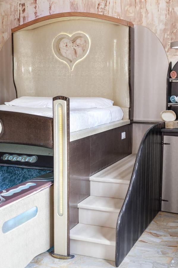 Boutique Roma D'Autore - Il Nido D'Amore Rome